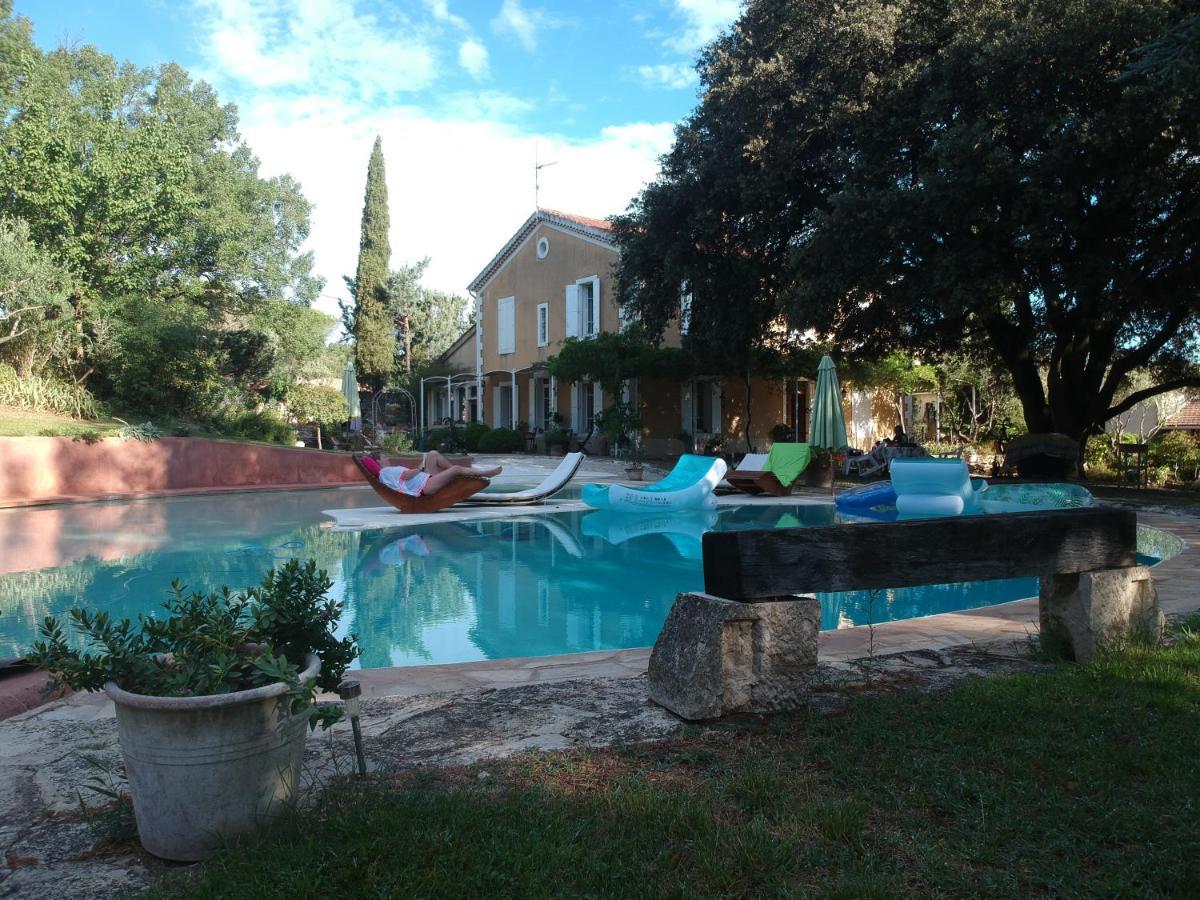 Le Fer En Ceze Bed & Breakfast Sabran ภายนอก รูปภาพ