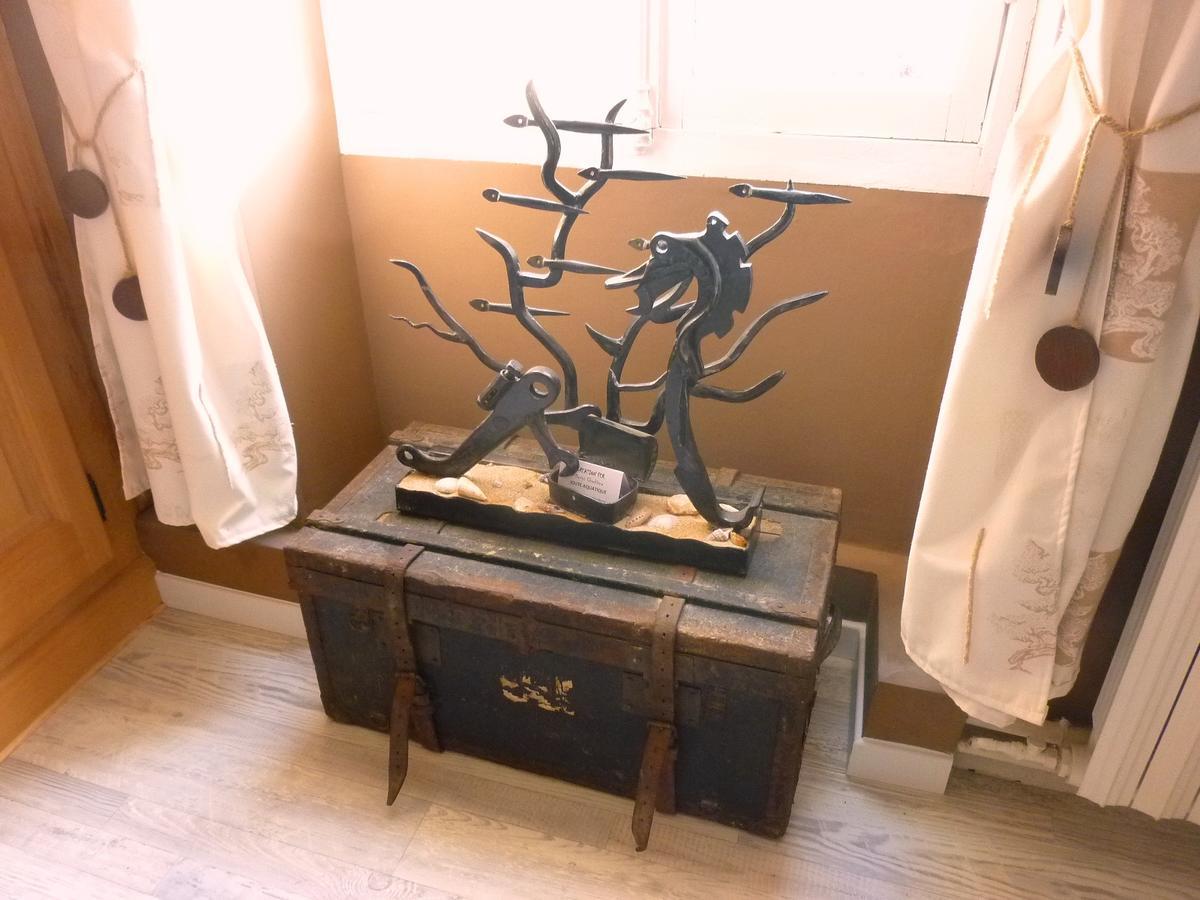 Le Fer En Ceze Bed & Breakfast Sabran ภายนอก รูปภาพ
