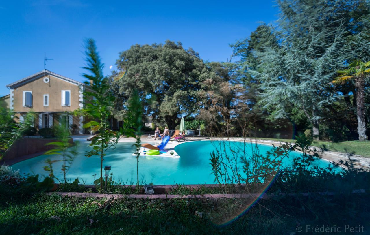 Le Fer En Ceze Bed & Breakfast Sabran ภายนอก รูปภาพ