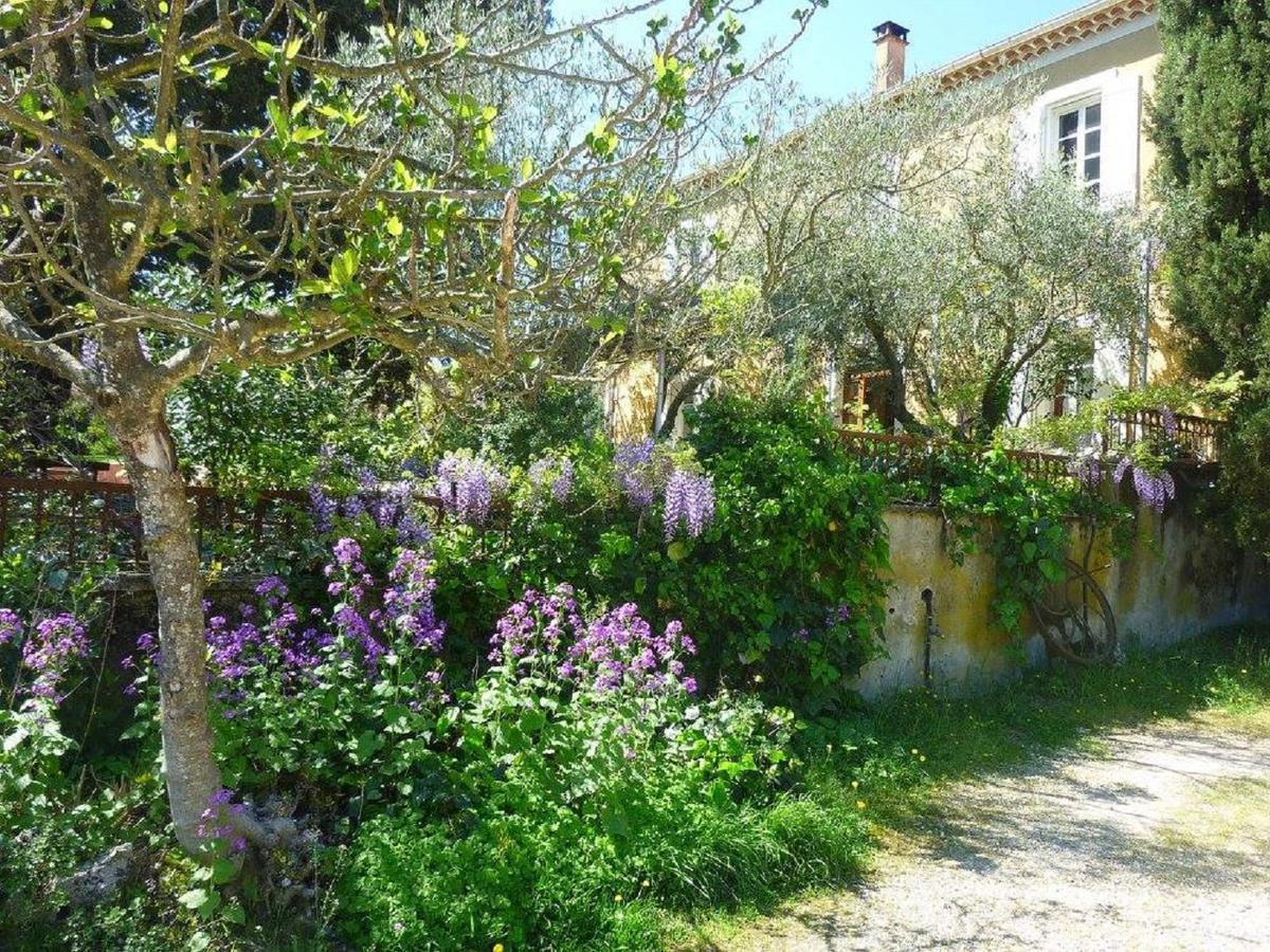 Le Fer En Ceze Bed & Breakfast Sabran ภายนอก รูปภาพ